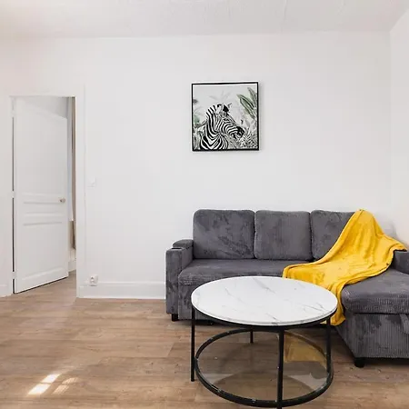 4p Paris Elegant In Montparnasse Percy Daire