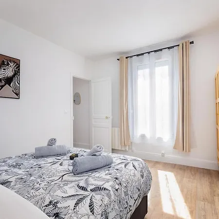 4p Paris Elegant In Montparnasse Percy Daire